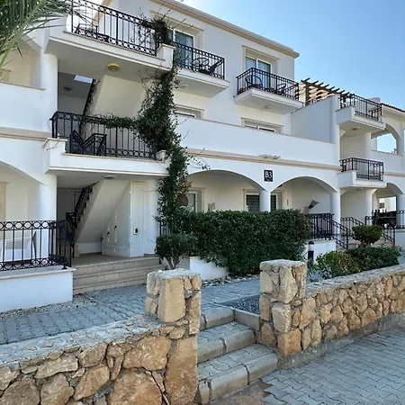 1 Bedroom Loft Διαμέρισμα *